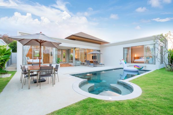 Pool Deck Repair in League City