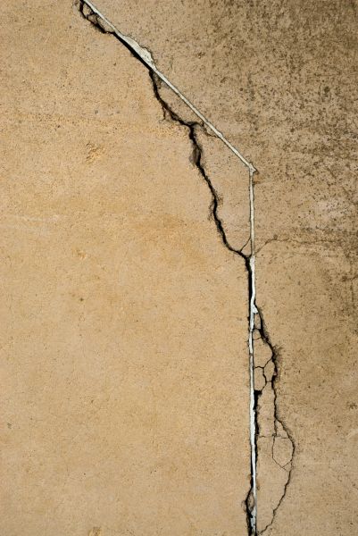 Cost of Concrete Crack Patching in League City